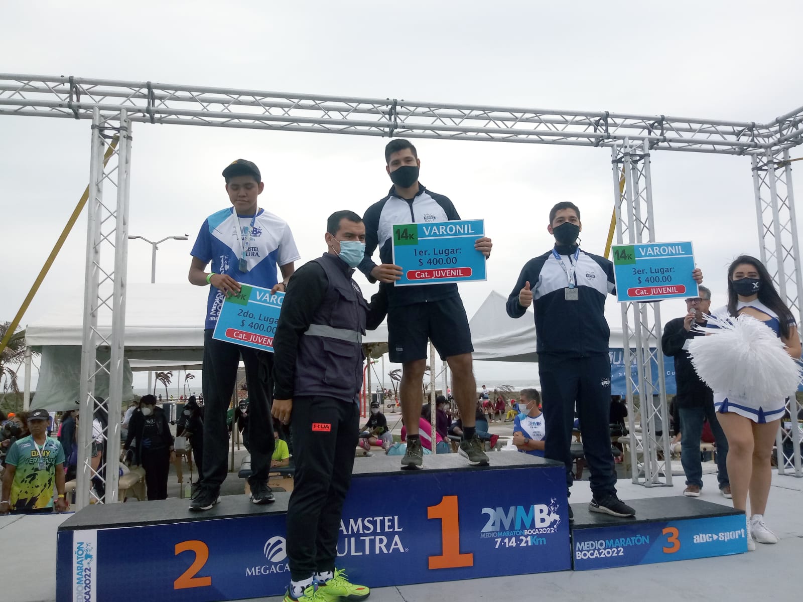 Cadetes de la  HENM en el "Medio Maratón Boca del Río 2022"